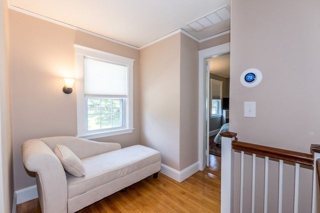 83 Saunders Rd, Norwood, MA 02062