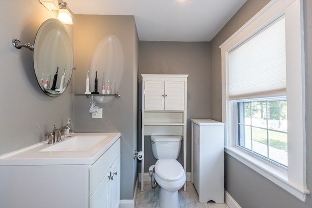 83 Saunders Rd, Norwood, MA 02062