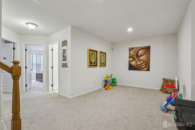 26 Wisteria Court, Monroe, NJ 08831