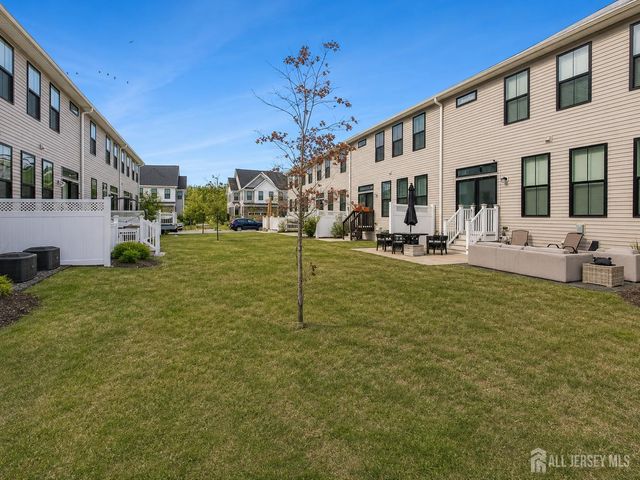 26 Wisteria Court, Monroe, NJ 08831