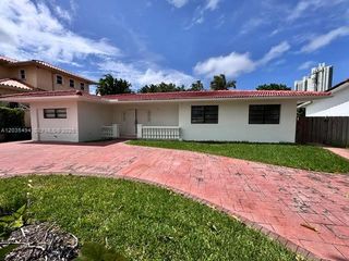 215 187th Street, Sunny Isles Beach, FL 33160