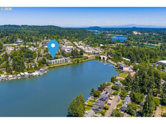 103 3RD St, Lake Oswego, OR 97034