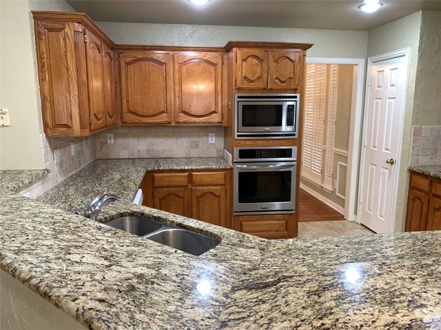 4914 Shadowood Road, Colleyville, TX 76034