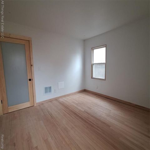 20472 Hull Street, Highland Park, MI 48203
