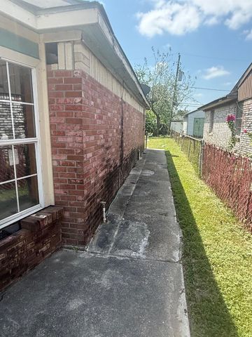 17018 Woodacre Drive, Houston, TX 77049