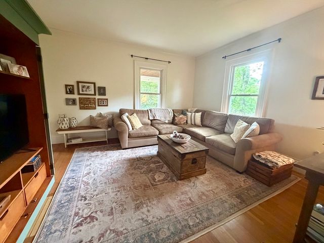 43 Walnut Street, Newton, MA 02460