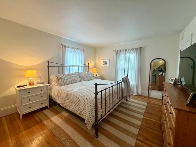 43 Walnut Street, Newton, MA 02460