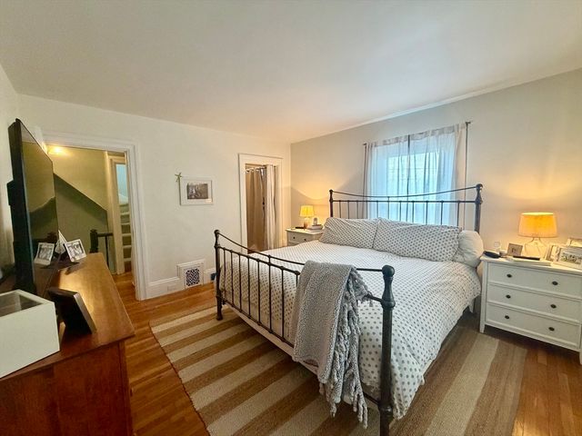 43 Walnut Street, Newton, MA 02460