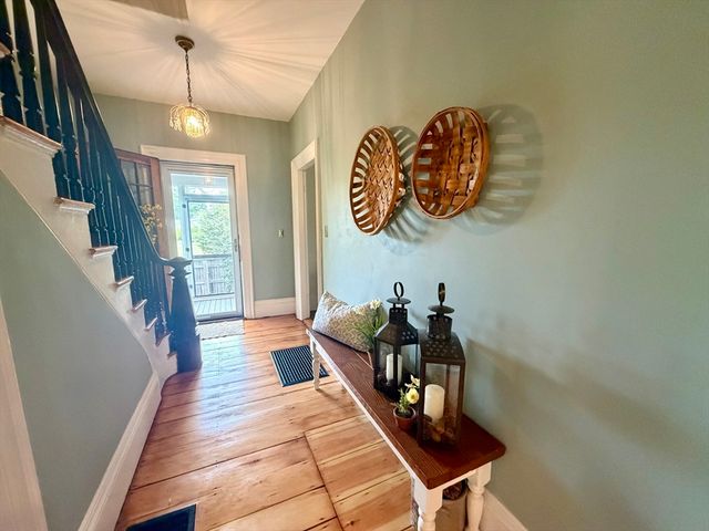 43 Walnut Street, Newton, MA 02460