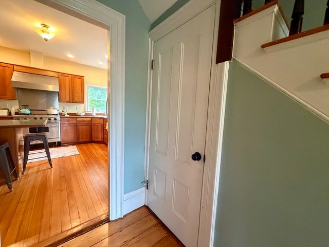 43 Walnut Street, Newton, MA 02460