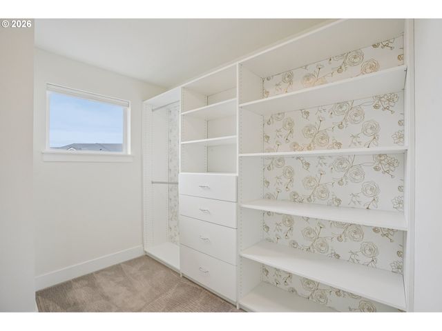 3809 Se REED Dr, Hillsboro, OR 97123