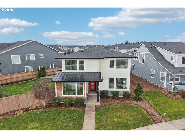 3809 Se REED Dr, Hillsboro, OR 97123