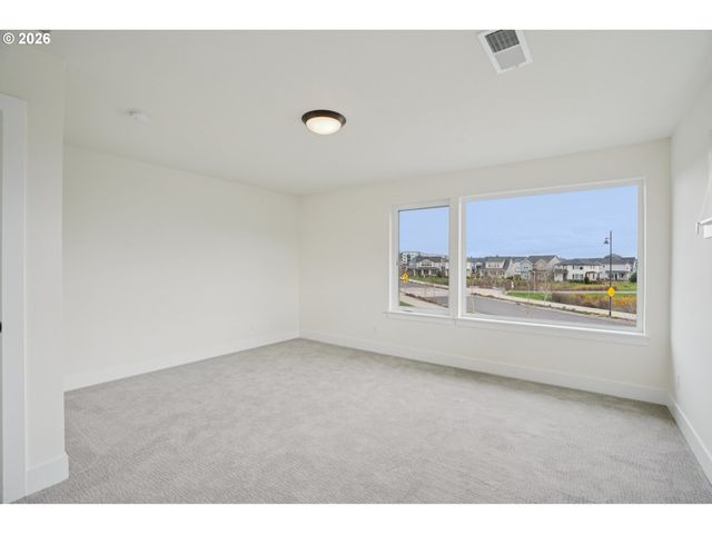 3809 Se REED Dr, Hillsboro, OR 97123