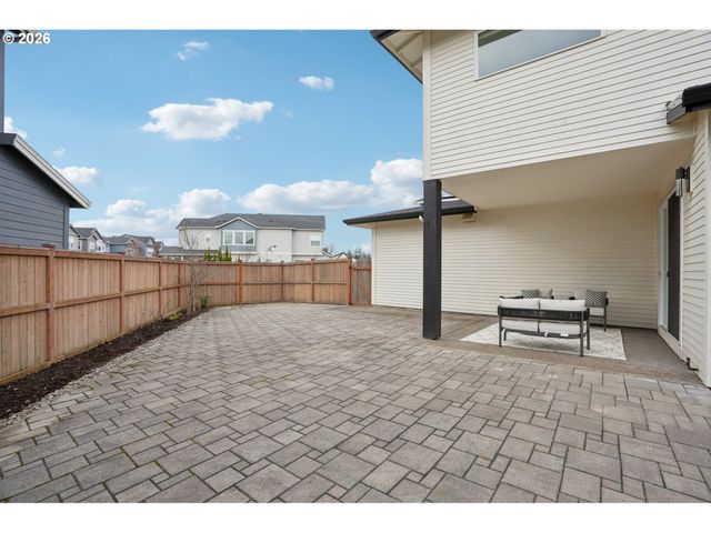 3809 Se REED Dr, Hillsboro, OR 97123