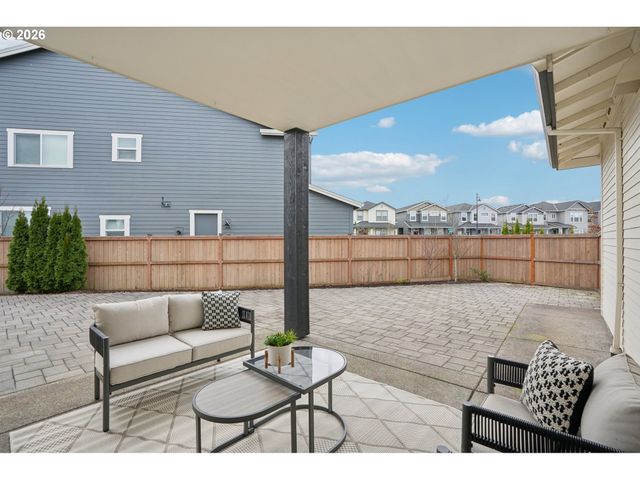 3809 Se REED Dr, Hillsboro, OR 97123