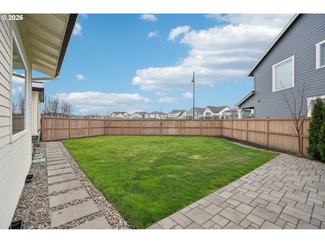 3809 Se REED Dr, Hillsboro, OR 97123