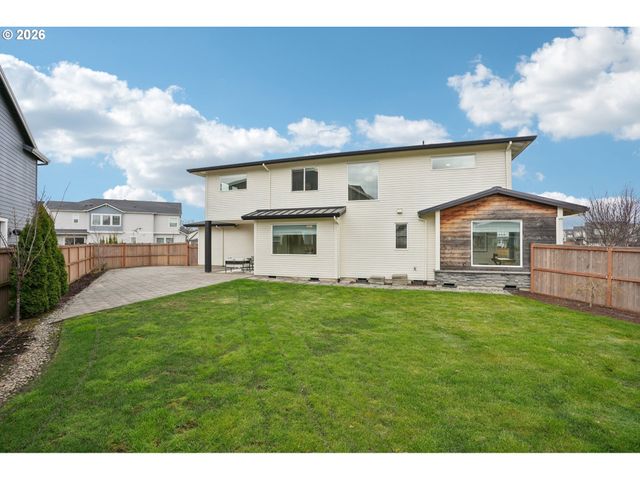 3809 Se REED Dr, Hillsboro, OR 97123