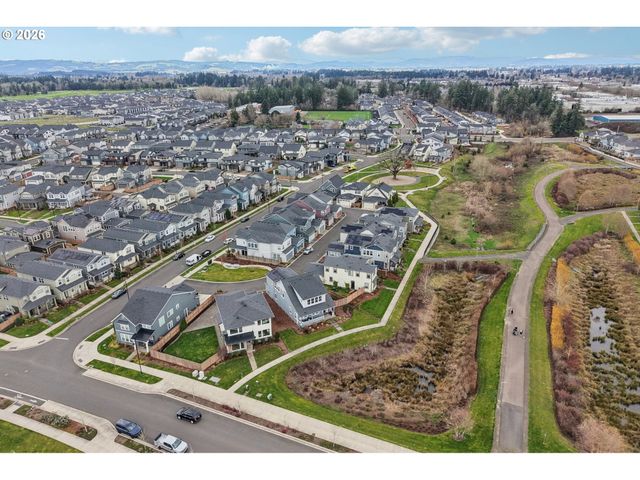 3809 Se REED Dr, Hillsboro, OR 97123