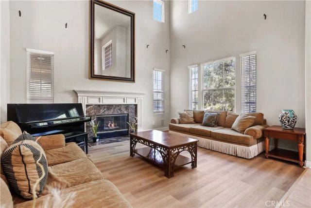 1055 Lowry Ranch, Corona, CA 92881
