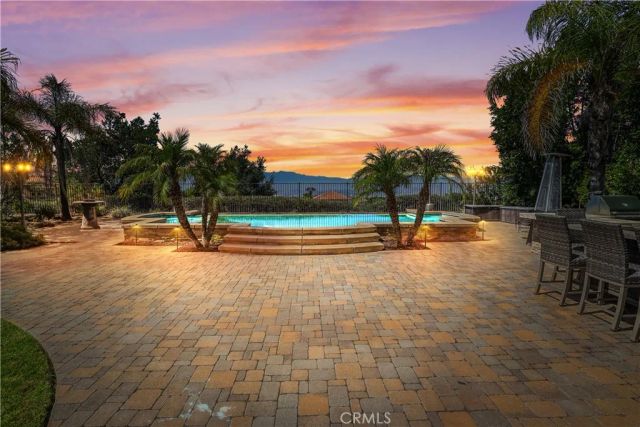 1055 Lowry Ranch, Corona, CA 92881