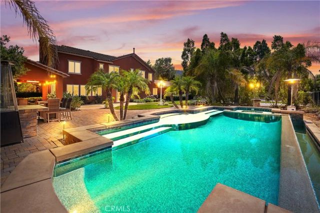 1055 Lowry Ranch, Corona, CA 92881