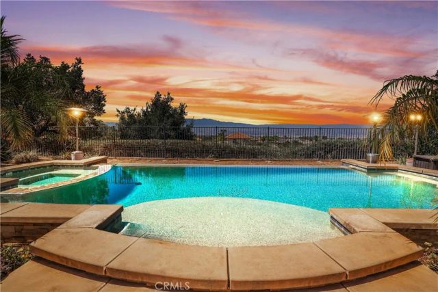 1055 Lowry Ranch, Corona, CA 92881
