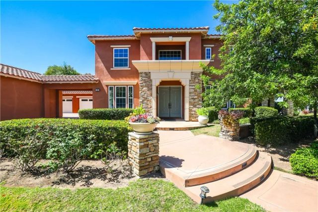 1055 Lowry Ranch, Corona, CA 92881