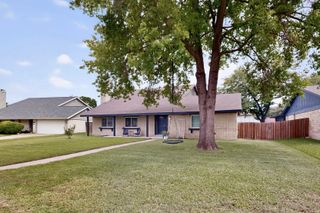13 Grant Circle, Richardson, TX 75081