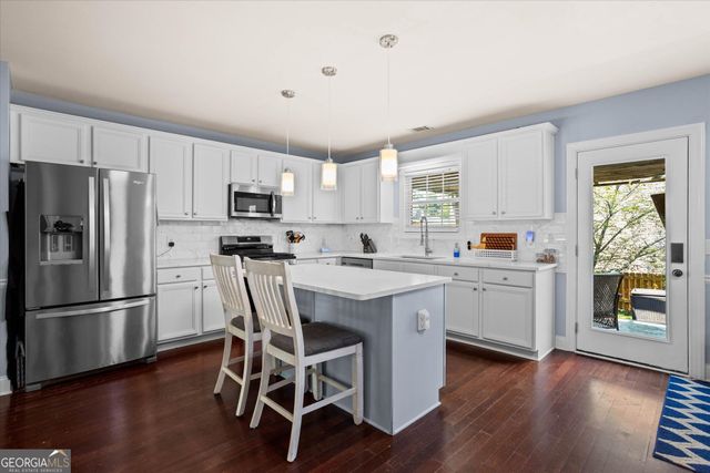 4122 Pond Edge Road, Snellville, GA 30039