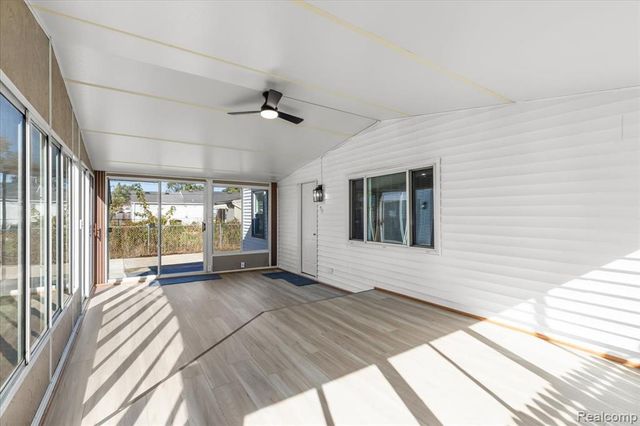 25403 Fern Street, Roseville, MI 48066