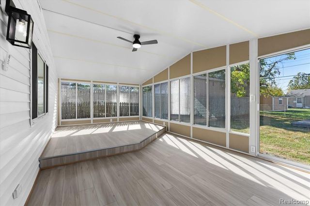 25403 Fern Street, Roseville, MI 48066