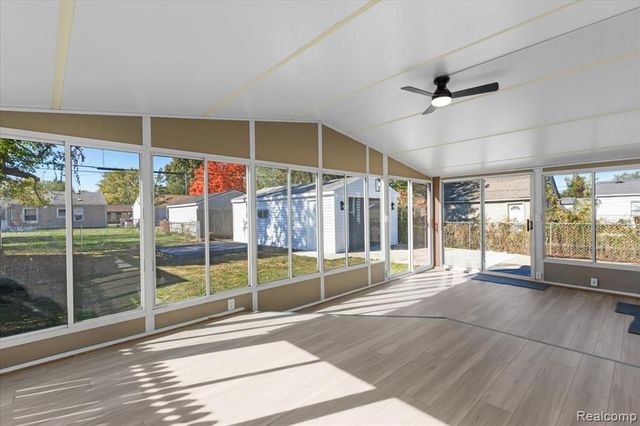 25403 Fern Street, Roseville, MI 48066