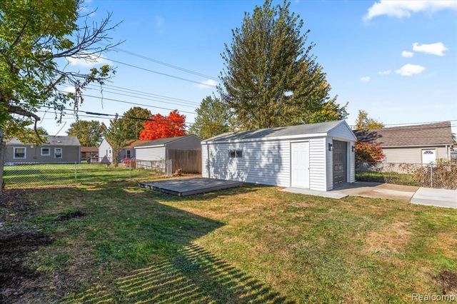 25403 Fern Street, Roseville, MI 48066