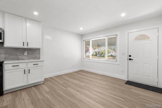 25403 Fern Street, Roseville, MI 48066