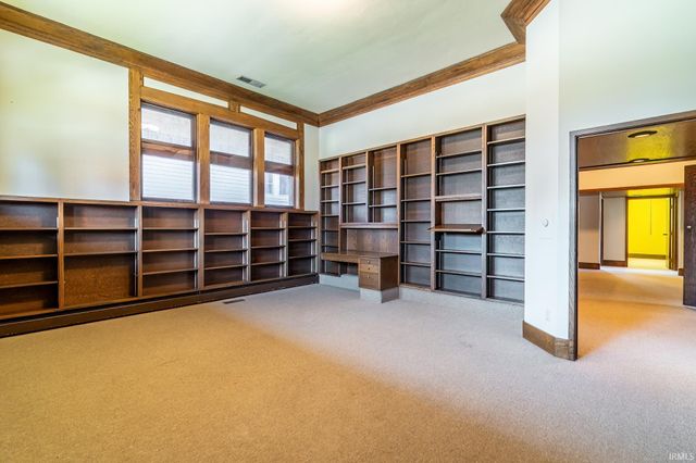 124 E Rush Street, Kendallville, IN 46755