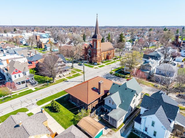 124 E Rush Street, Kendallville, IN 46755