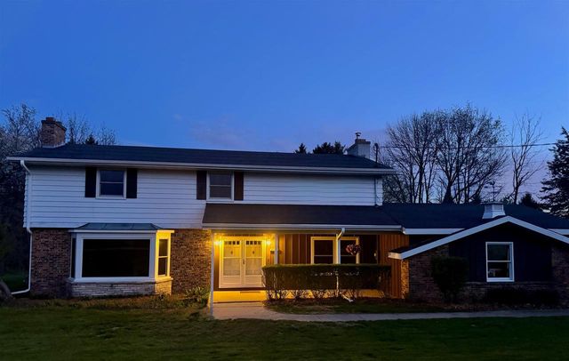 W2268 LEDGEVIEW ROAD, Green Lake, WI 54941