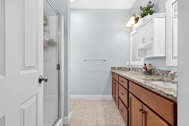 15 Southview Way, Plymouth, MA 02360