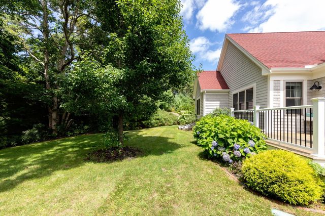 15 Southview Way, Plymouth, MA 02360