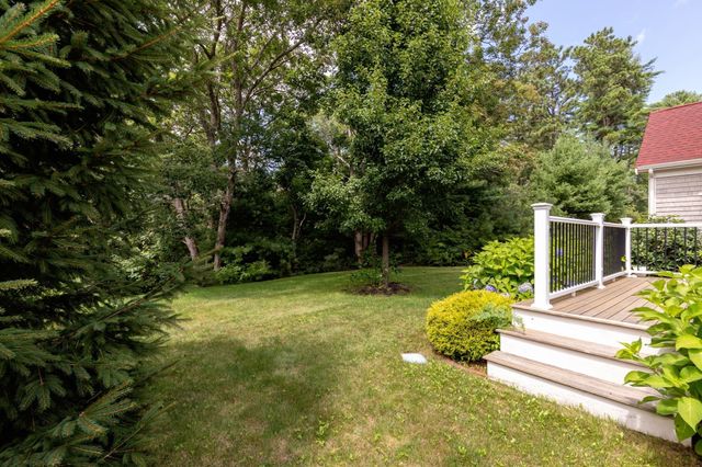 15 Southview Way, Plymouth, MA 02360