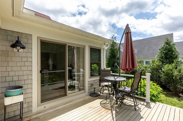 15 Southview Way, Plymouth, MA 02360