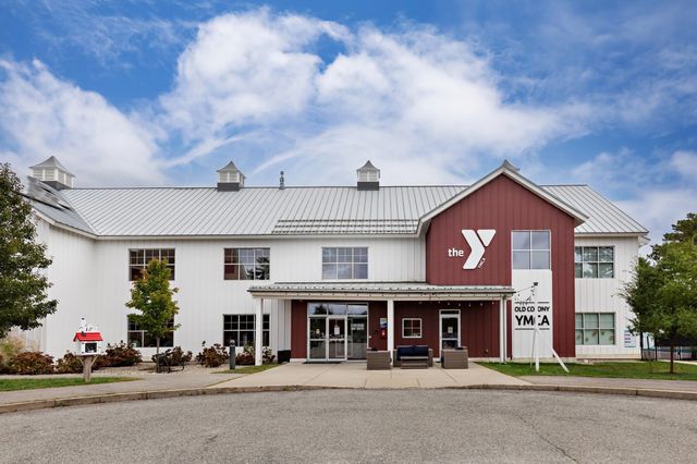 15 Southview Way, Plymouth, MA 02360