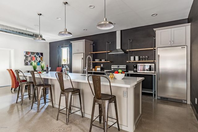 7505 E Main Street A, Scottsdale, AZ 85251