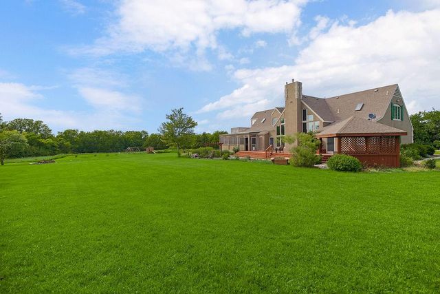 1949 N 900th Road, Eudora, KS 66025