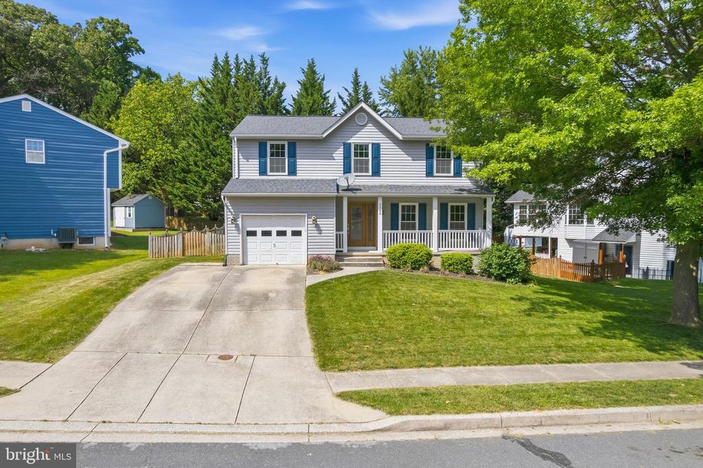 Image 2 of property listing at 6560 ABRAHAM CT, Eldersburg, MD 21784