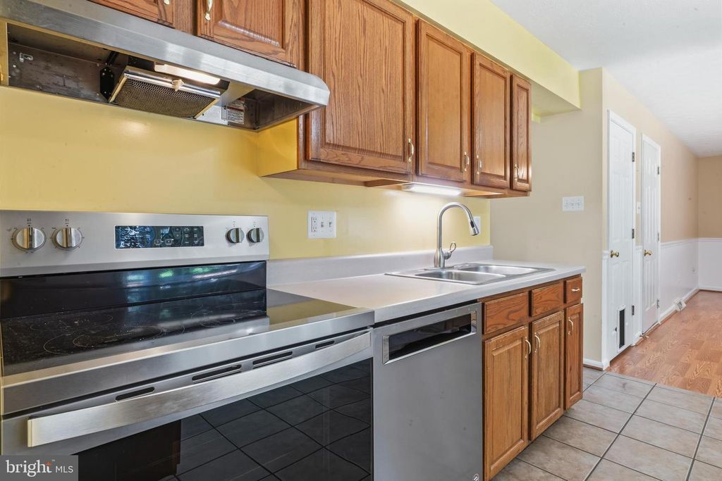 Image 21 of property listing at 6560 ABRAHAM CT, Eldersburg, MD 21784