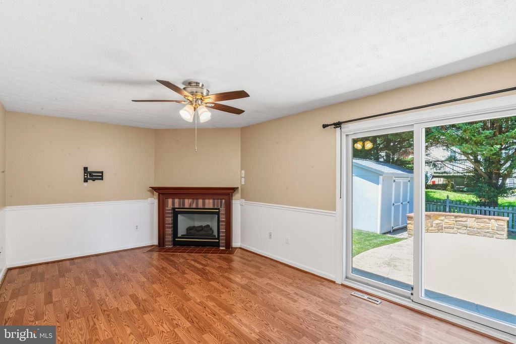Image 25 of property listing at 6560 ABRAHAM CT, Eldersburg, MD 21784
