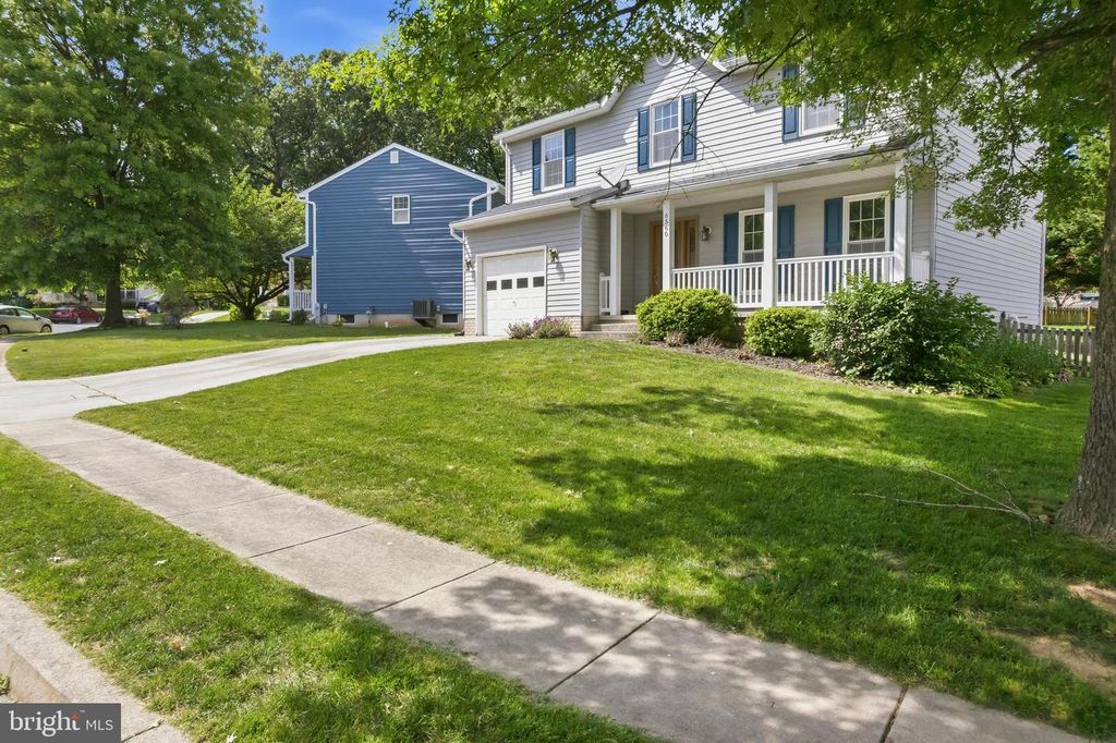Image 3 of property listing at 6560 ABRAHAM CT, Eldersburg, MD 21784