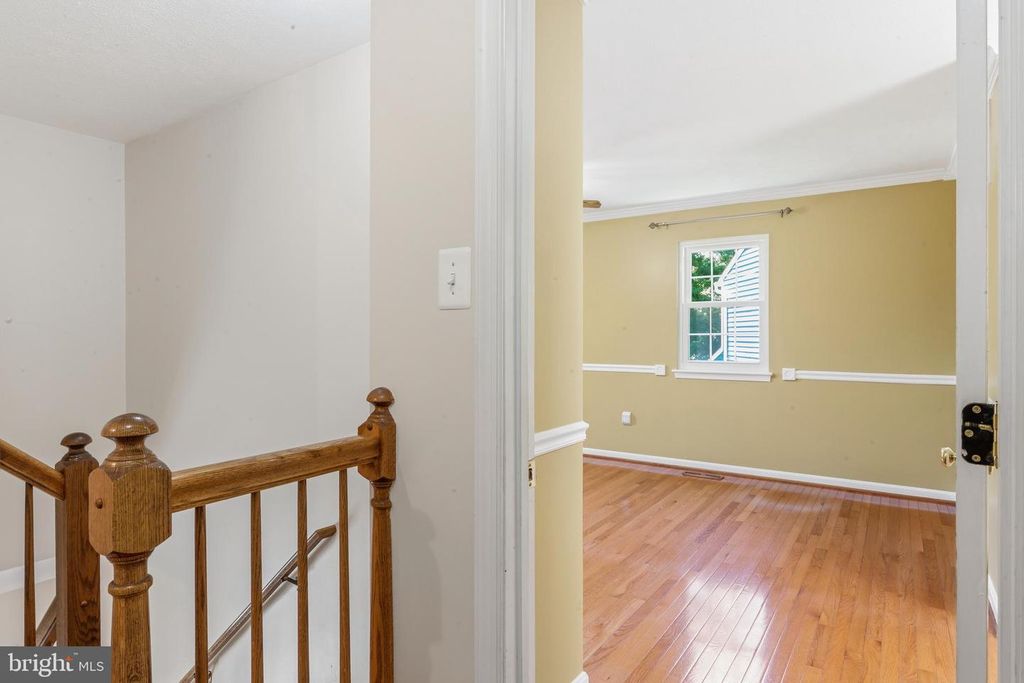 Image 32 of property listing at 6560 ABRAHAM CT, Eldersburg, MD 21784