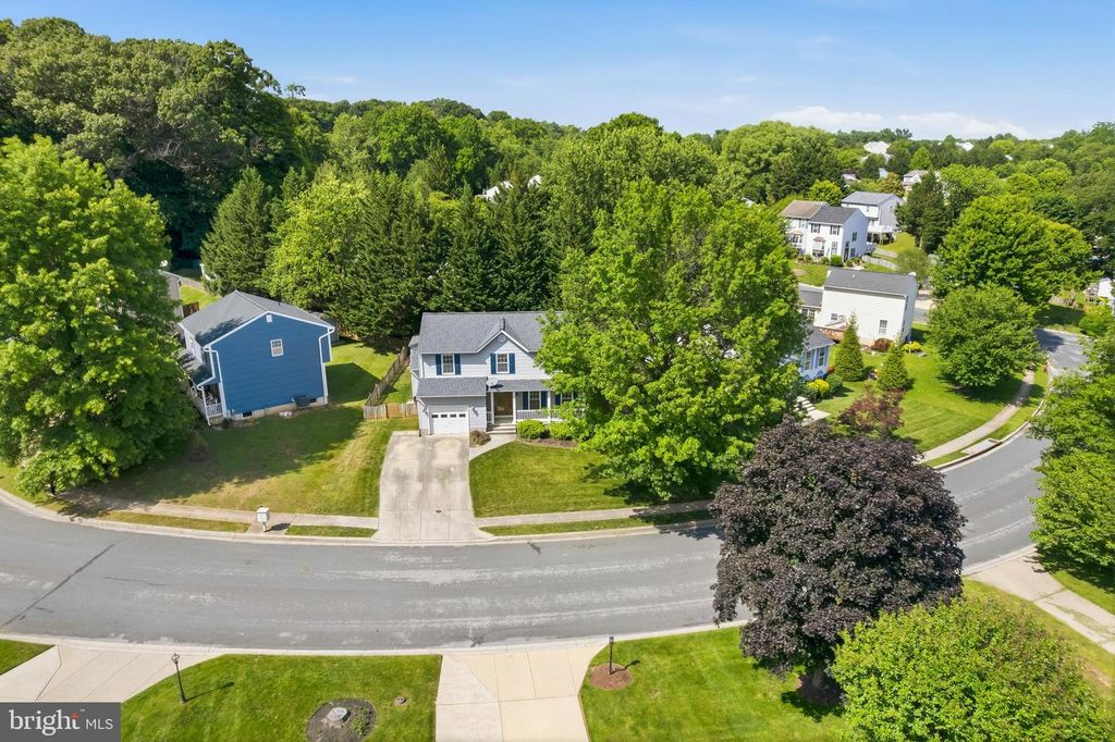 Image 4 of property listing at 6560 ABRAHAM CT, Eldersburg, MD 21784